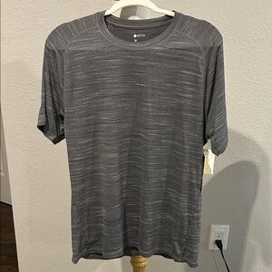 Zella Men's Dri Fit   Gray T-Shirt